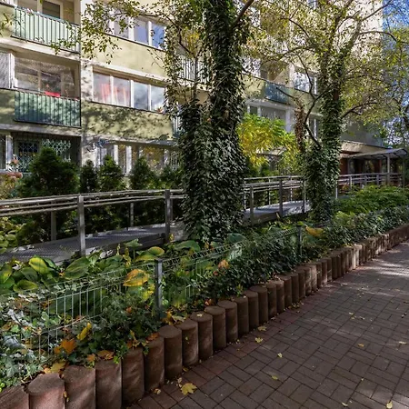 City Life Bagno By Renters Varsó